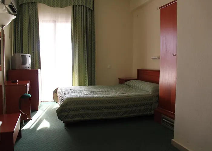 卡沃德奥罗旅馆 3*