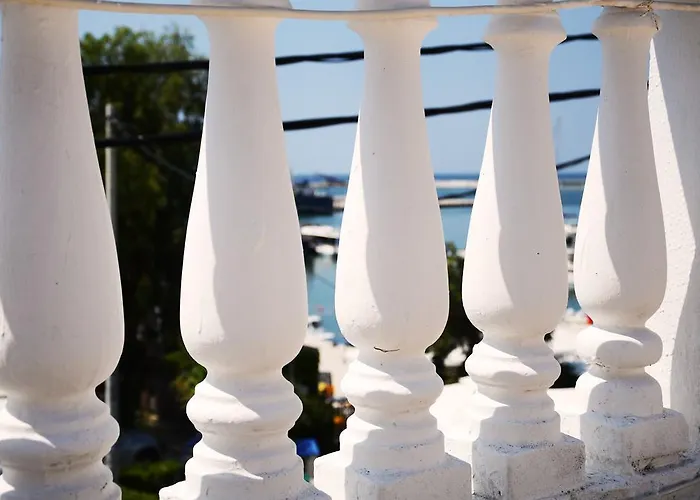 Vendégház Cavo D' Oro 3*